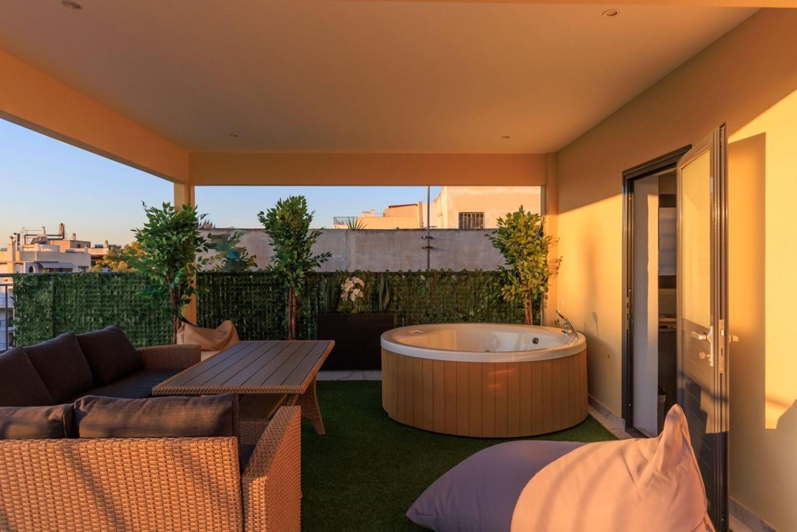 Aiolos Super Lux Suite Jucuzzi Nea Smyrni Centre Athens Exterior photo